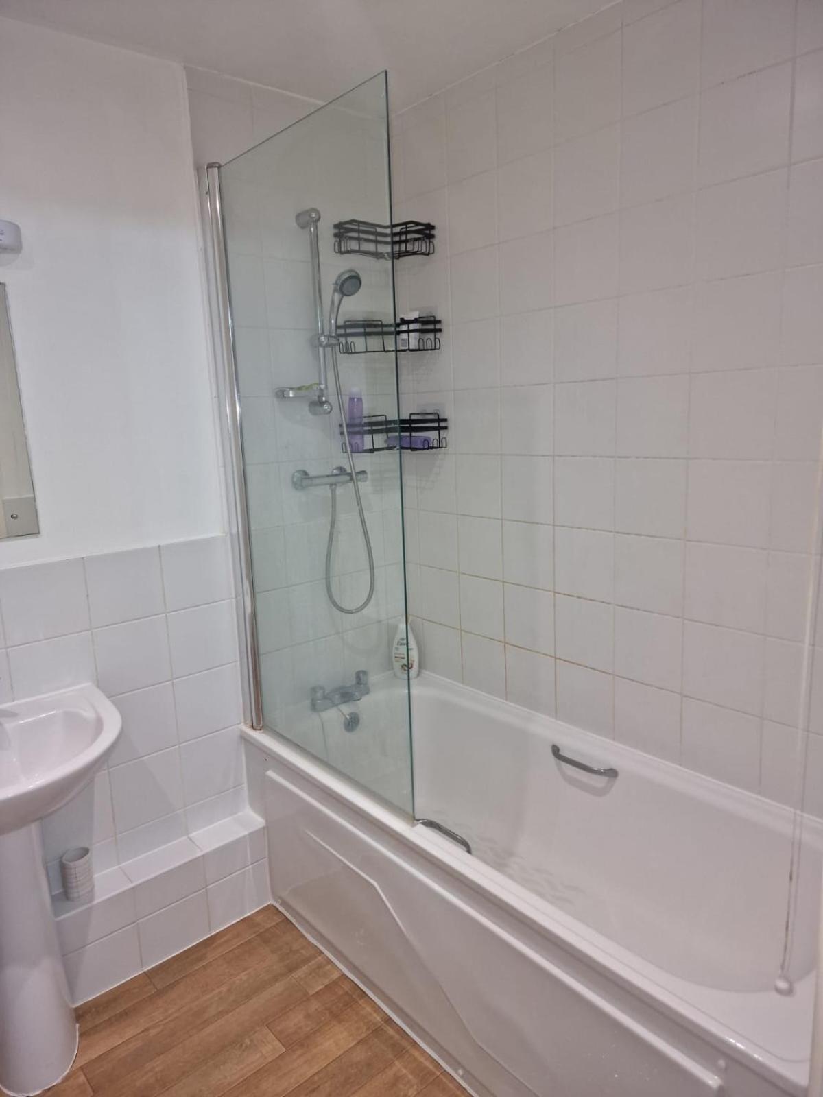 Canary Wharf View Apartments London Ngoại thất bức ảnh